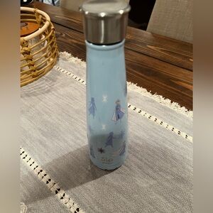 Sip by S’Well Frozen Elsa Blue Insulated Bottle with lid, EUC, lunchbox, Disney